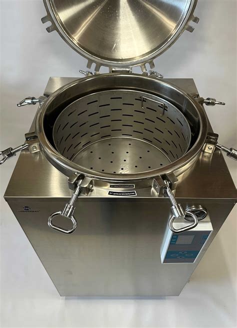 large commercial autoclave|large automatic hospital autoclave.